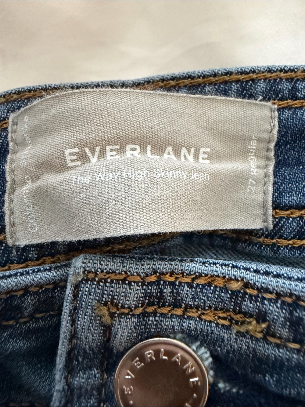 Everlane Women’s Way High Skinny Jean in Dark Indigo - Picture 2 of 4